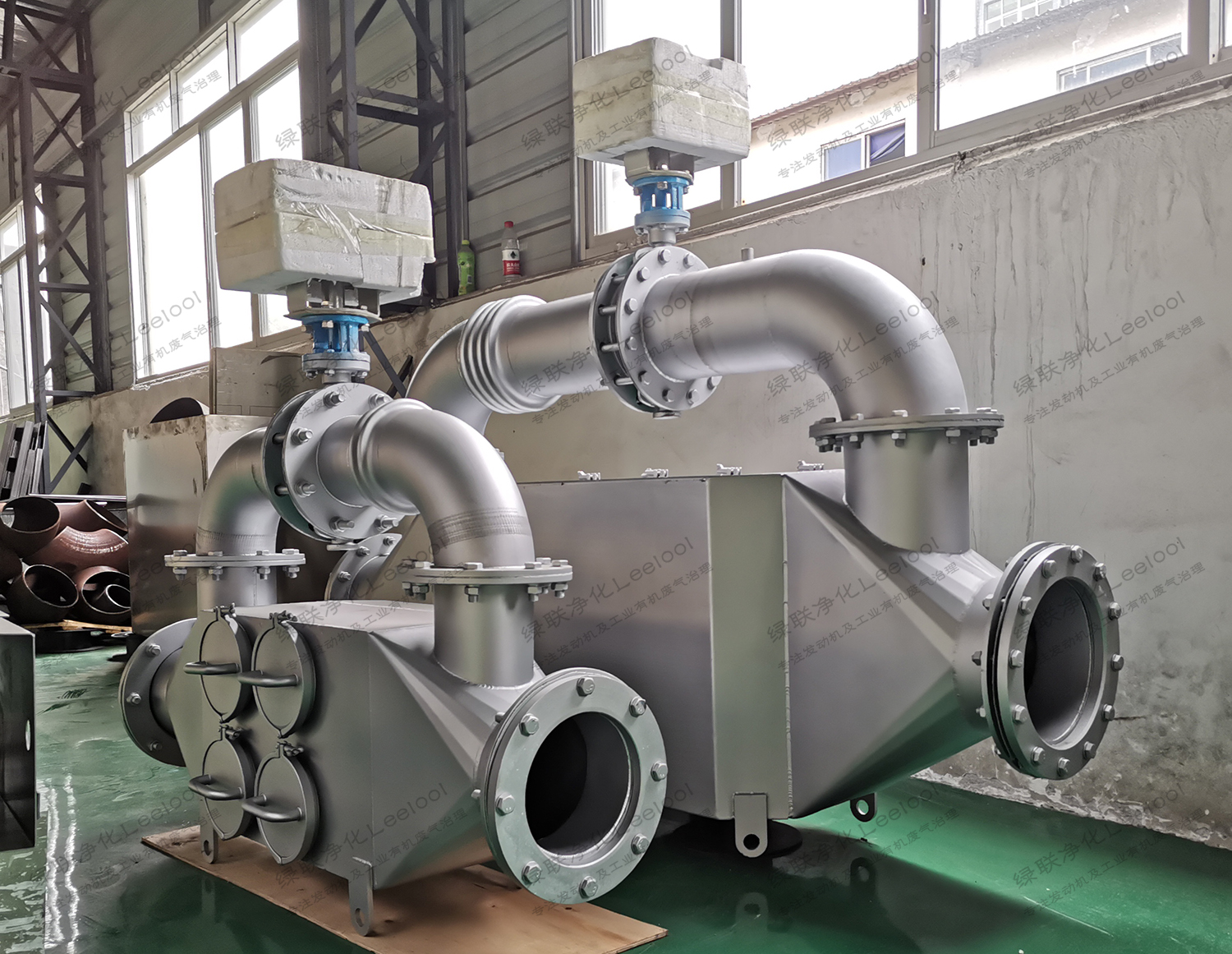 康明斯發(fā)電機組尾氣黑煙凈化器
