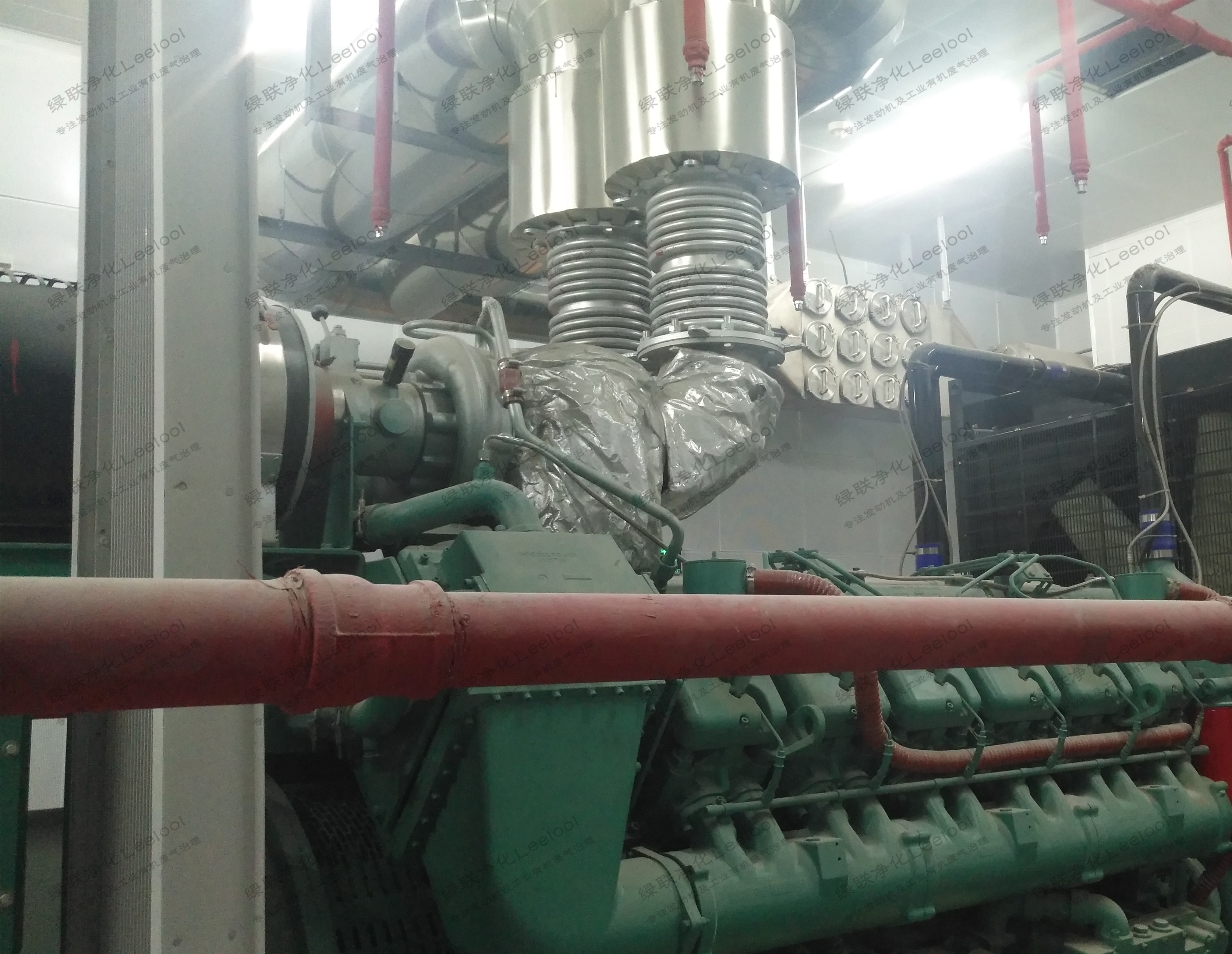 康明斯柴油發(fā)電機組尾氣黑煙凈化器