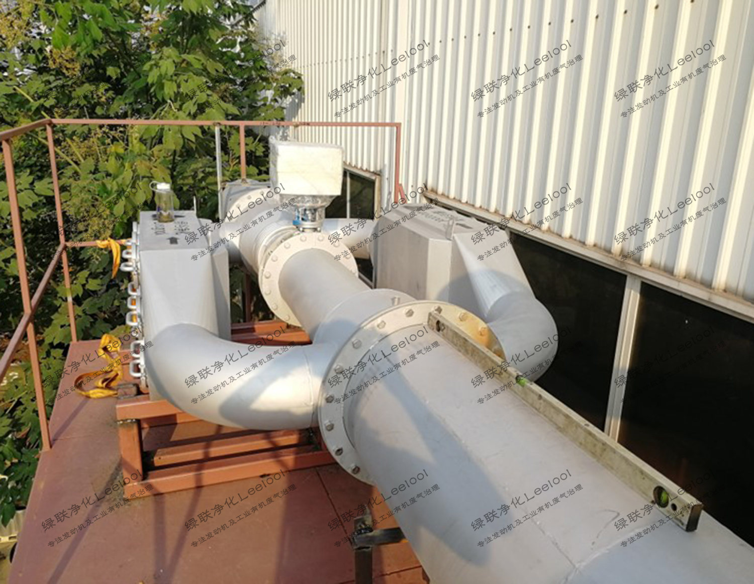 實(shí)驗(yàn)室測試臺架用柴油發(fā)電機(jī)組尾氣黑煙凈化器