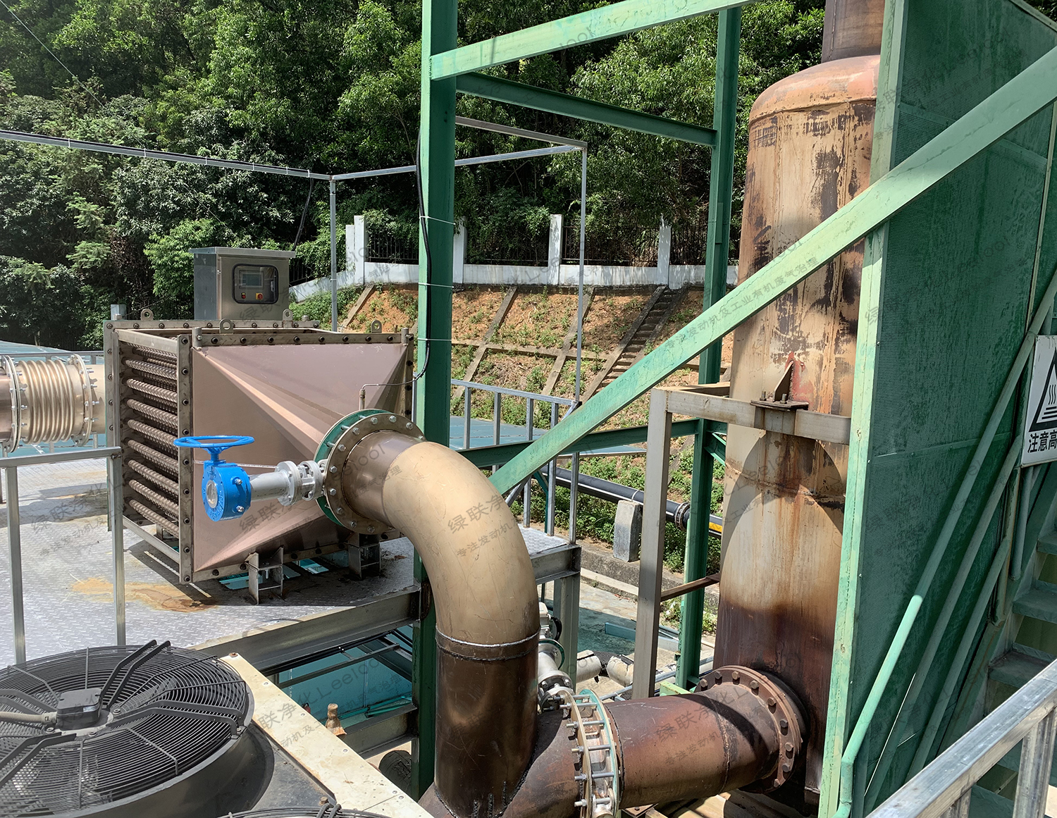 測試臺架發動機尾氣氮氧化物治理